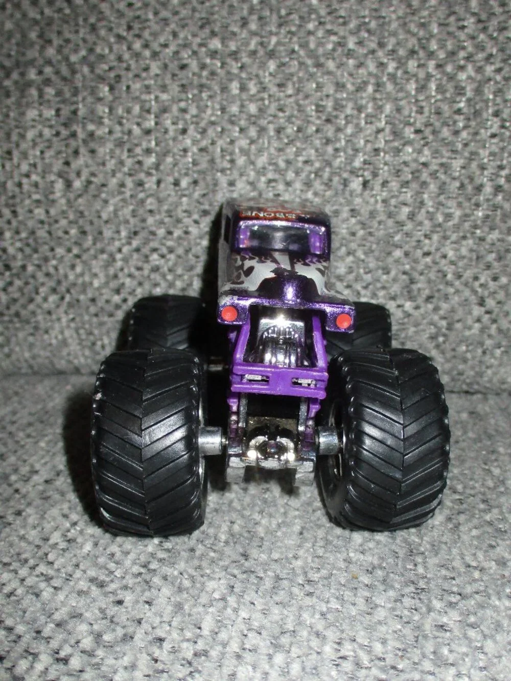 HTF All Purple Monster Jam Grave Digger 30th Anniversary 1:64 Scale Die-Cast